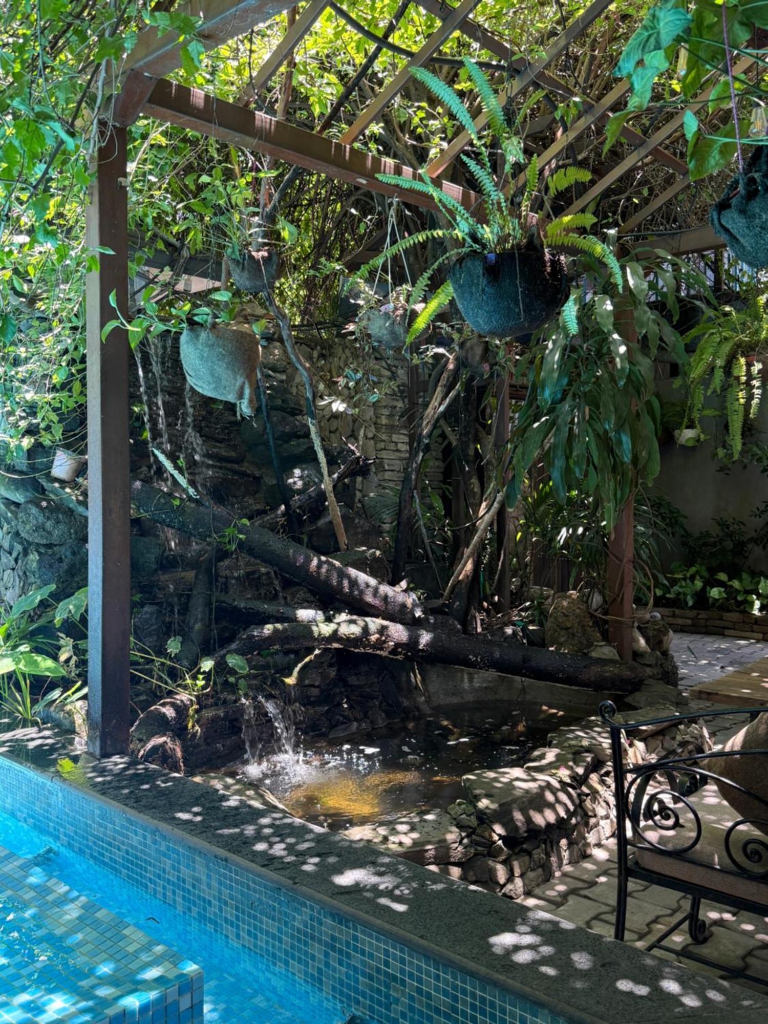 Hotel Middle Path & 4*