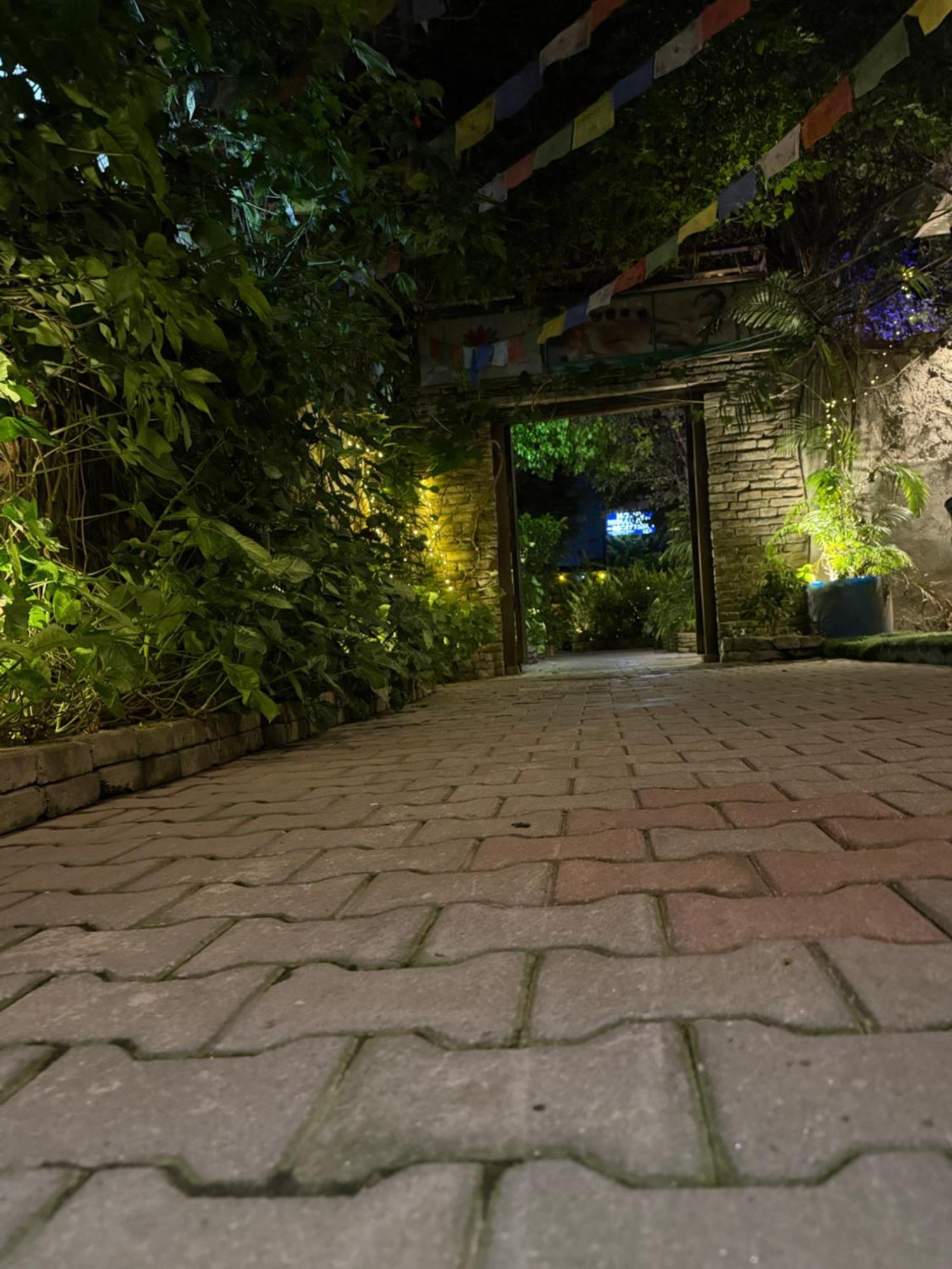 Middle Path & Hotel